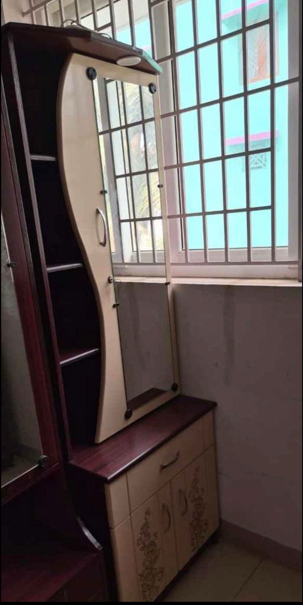 Classic Dressing Cupboard